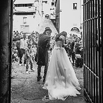 Matrimonio | L'uscita degli sposi | foto di ©Stefano Gruppo