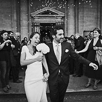 Matrimonio | L'uscita degli sposi | foto di Stefano Gruppo