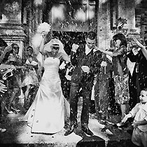 Matrimonio | L'uscita degli sposi | foto di Stefano Gruppo