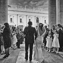 Matrimonio | L'uscita degli sposi | foto di Stefano Gruppo