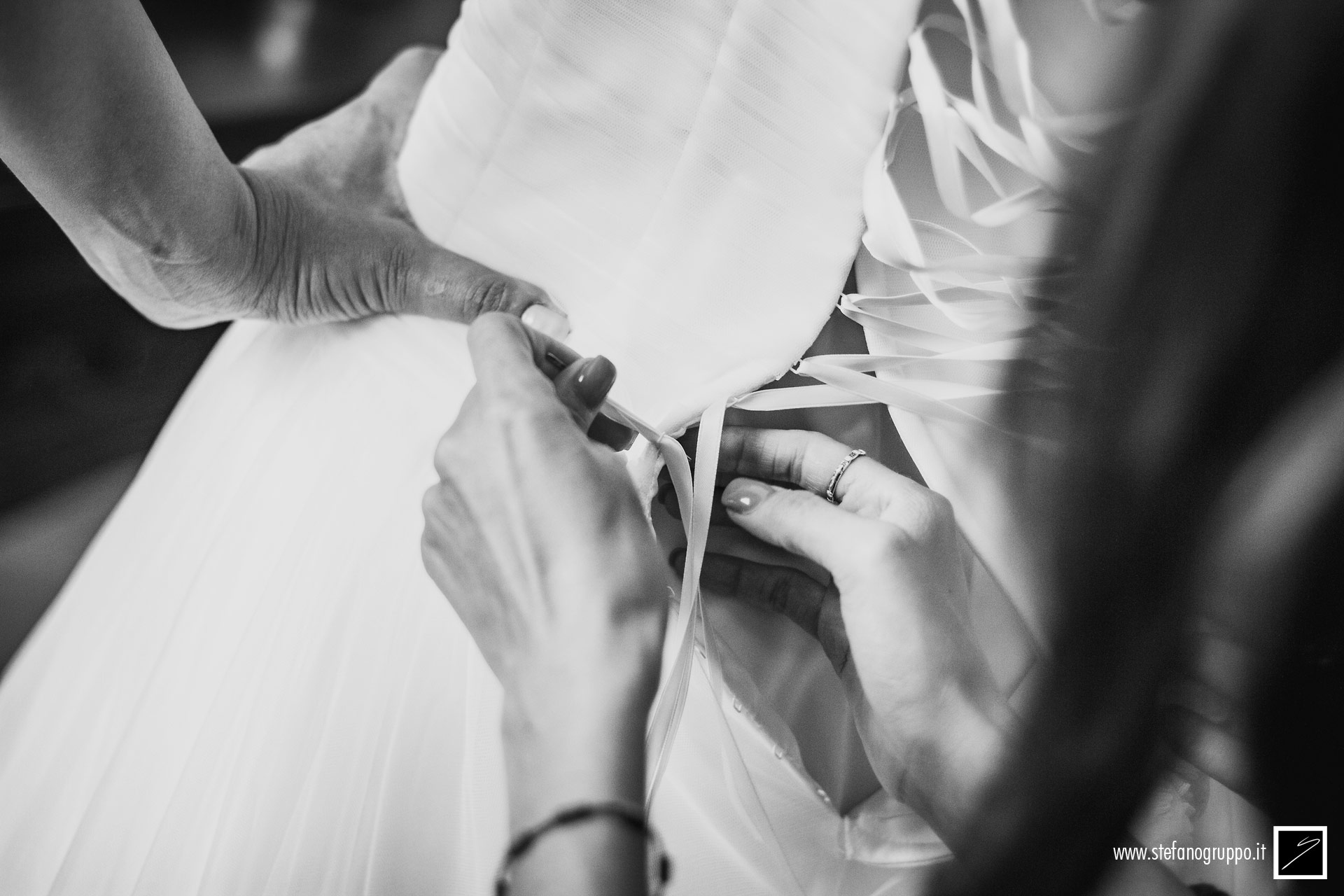 Matrimonio | La preparazione degli Sposi | foto di �Stefano Gruppo