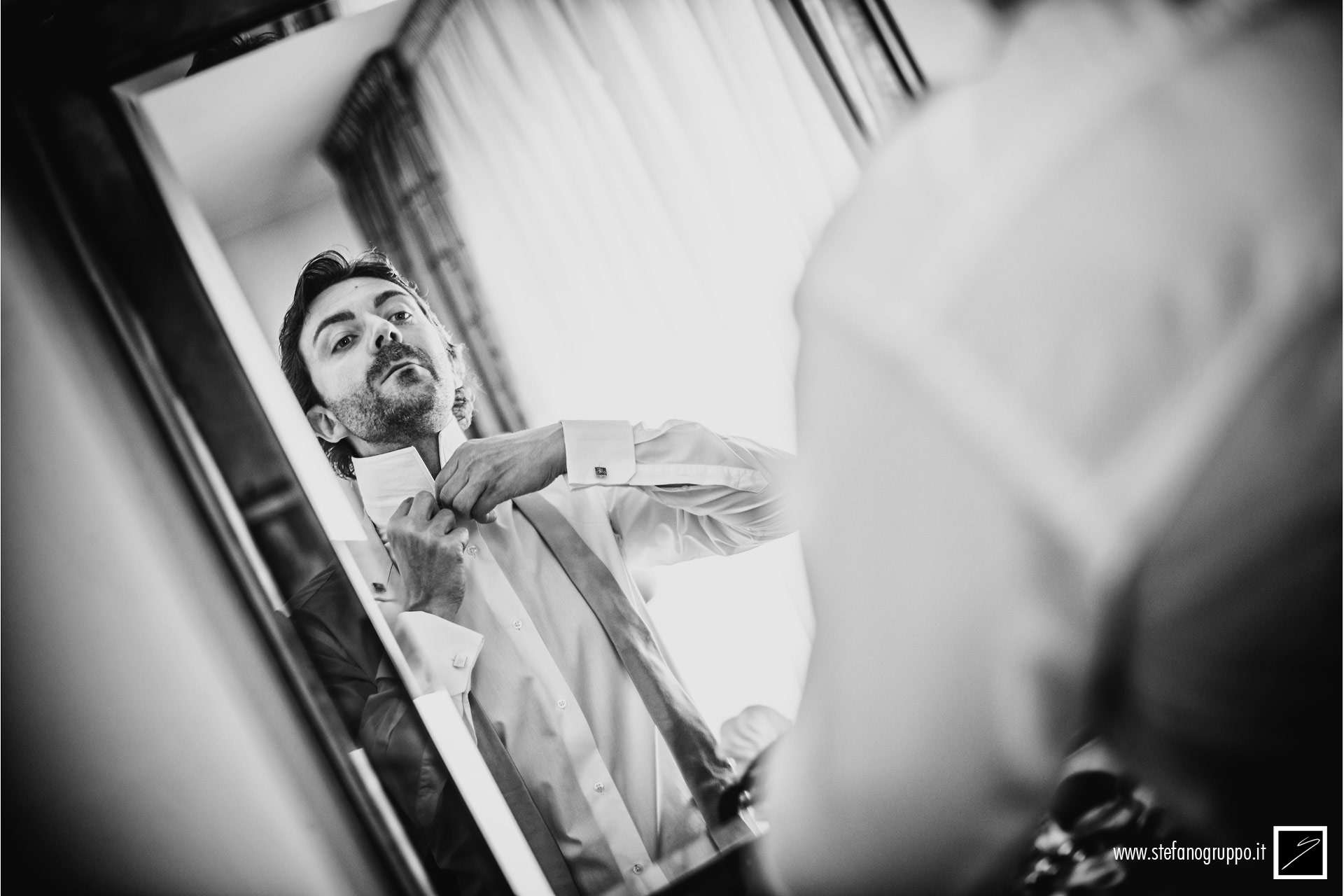 Matrimonio | La preparazione dello Sposo | foto di �Stefano Gruppo
