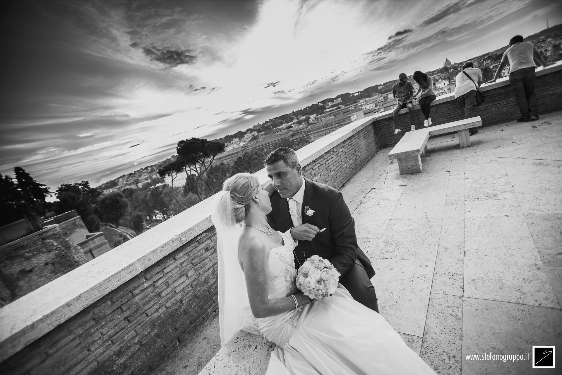 Matrimonio | La passeggiata | foto di �Stefano Gruppo