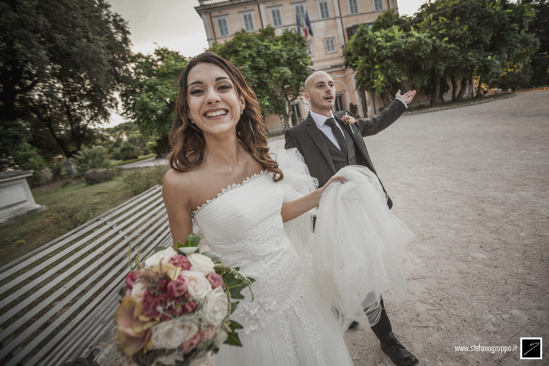 Matrimonio | La passeggiata | foto di �Stefano Gruppo