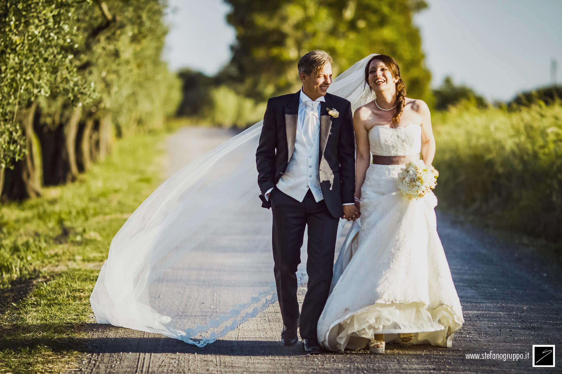 Matrimonio | La passeggiata | foto di �Stefano Gruppo