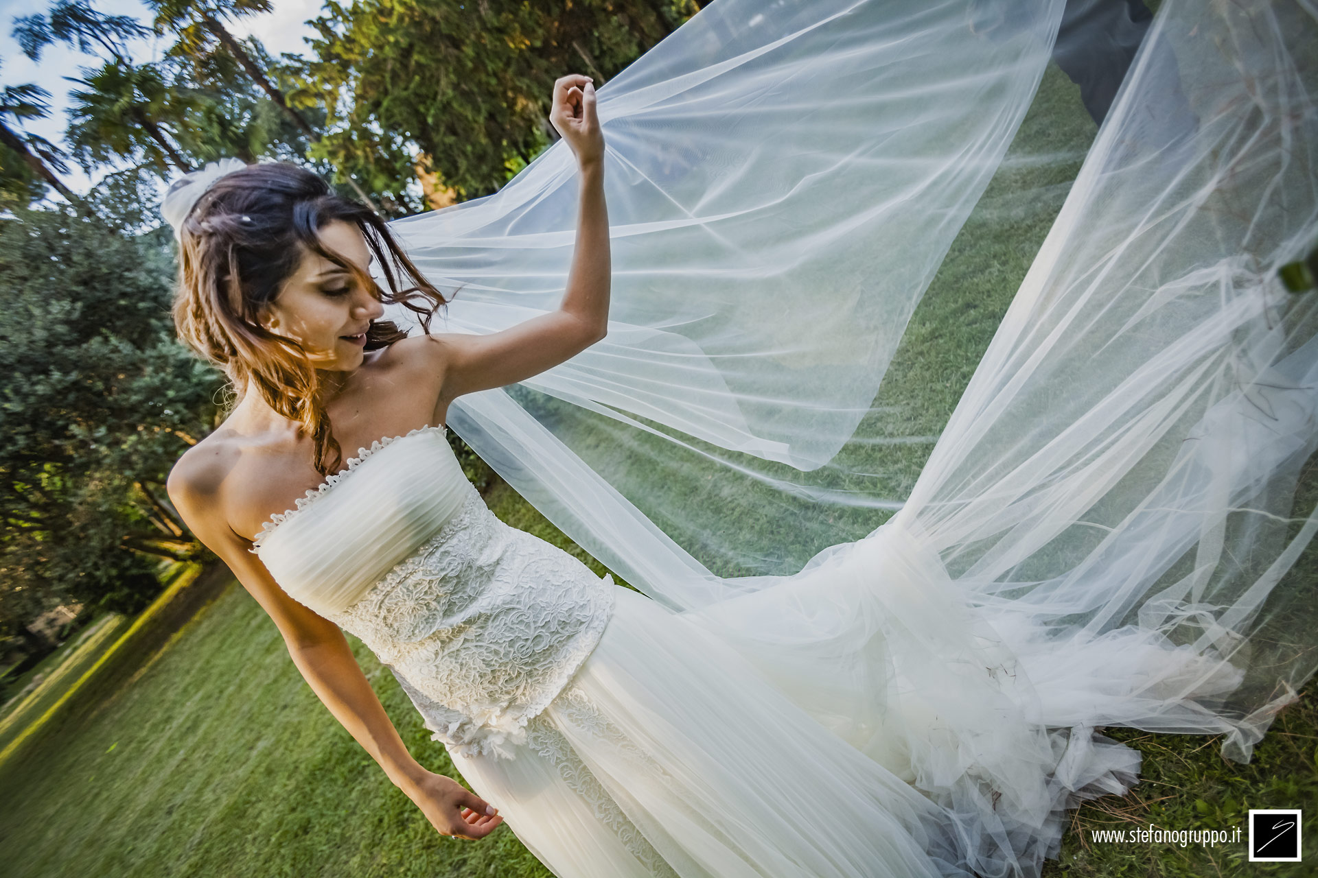 Matrimonio | La passeggiata | foto di �Stefano Gruppo